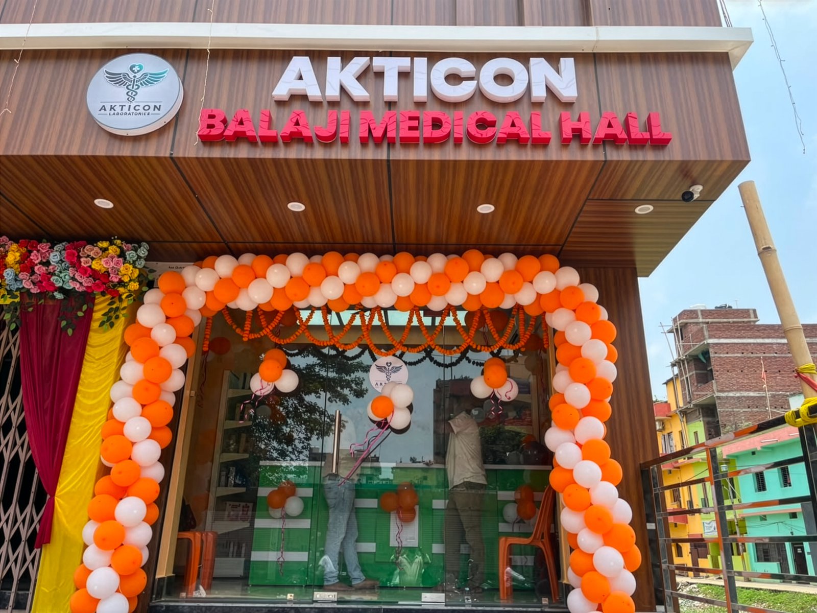 Akticon Pharmacy Interior